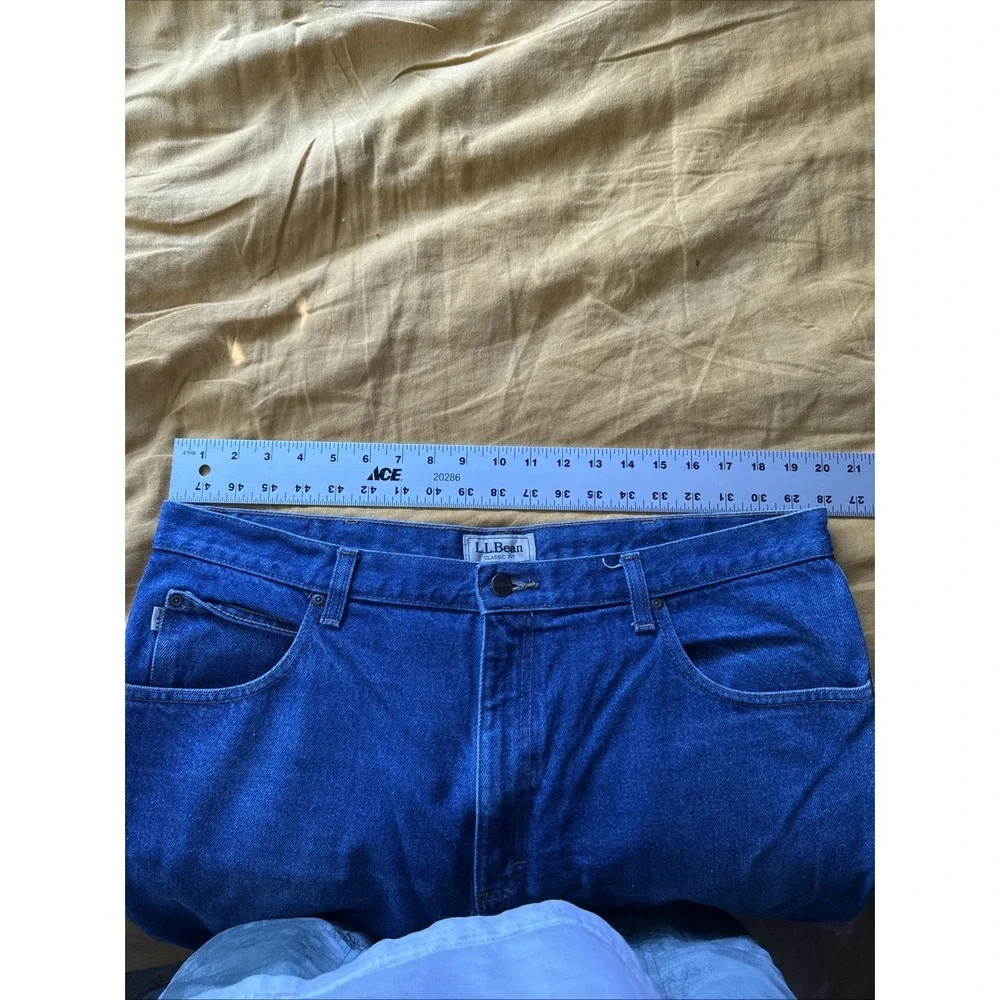LL Bean Blue Jeans Mens 40x30 Blue Relaxed Fit Straight‎ Leg Durable Denim